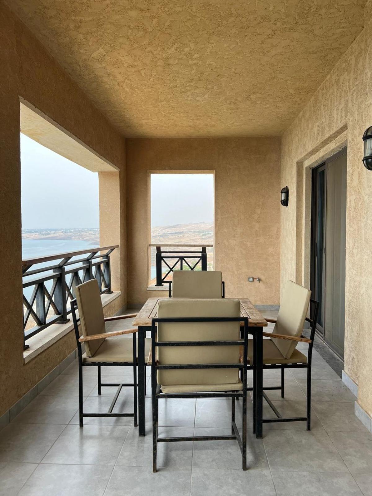 E21 Samarah Apartment Sweimeh